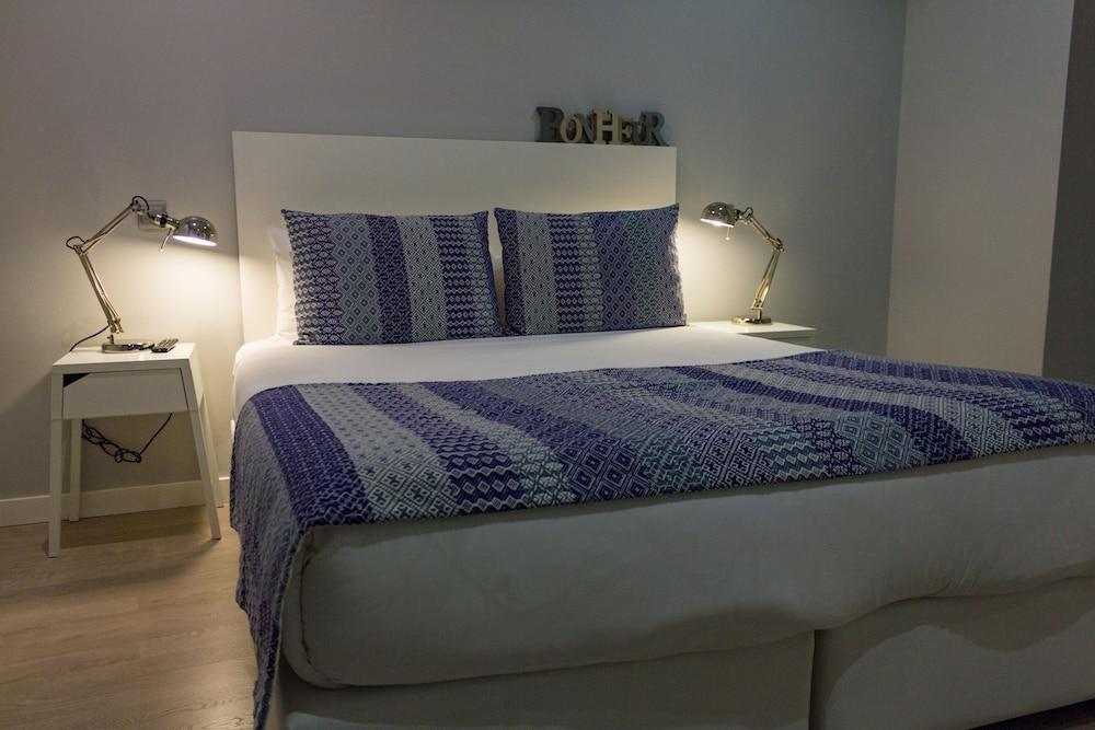 Arenal Suites Puerta Del Sol Madrid Ngoại thất bức ảnh