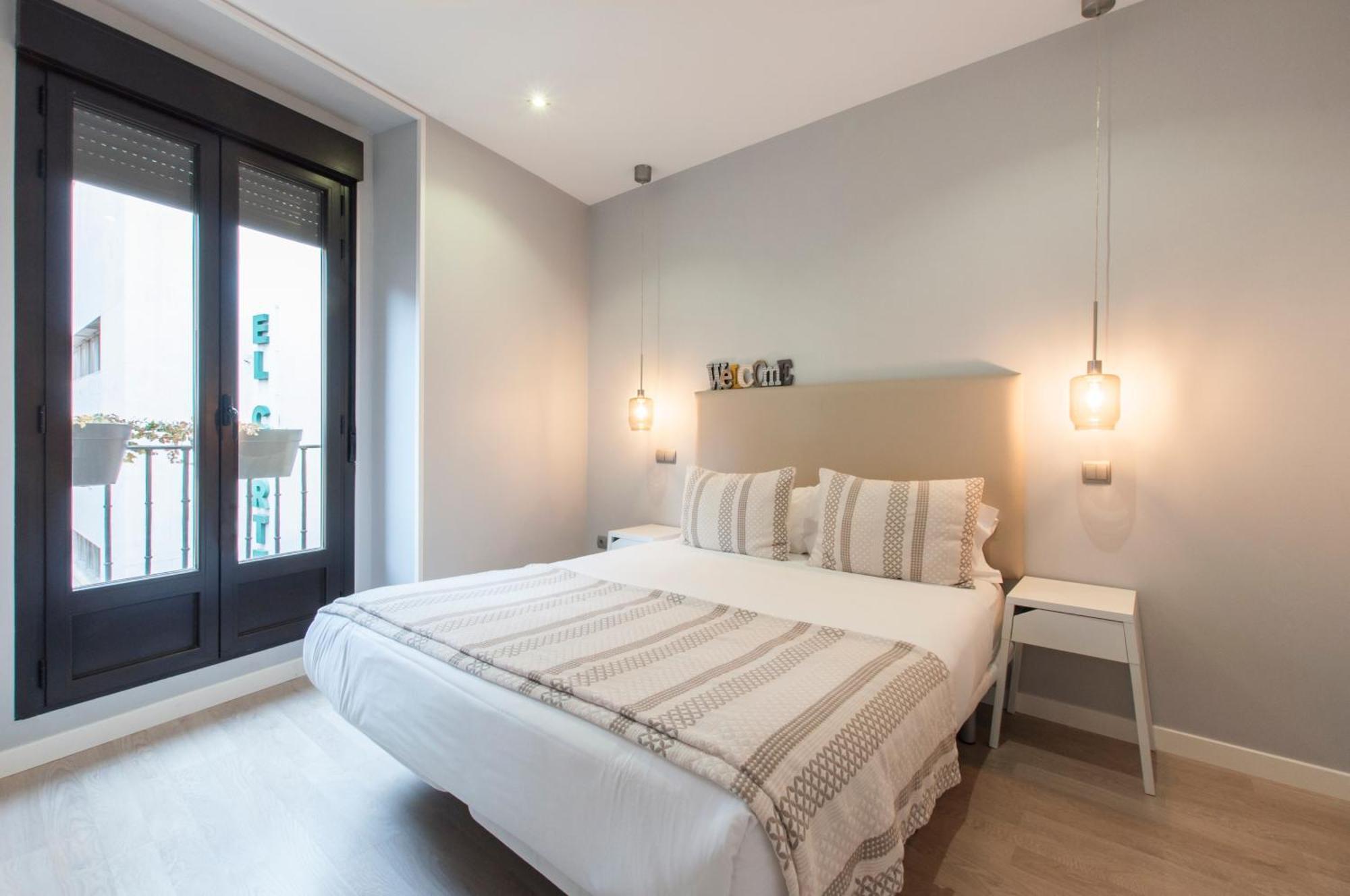 Arenal Suites Puerta Del Sol Madrid Phòng bức ảnh
