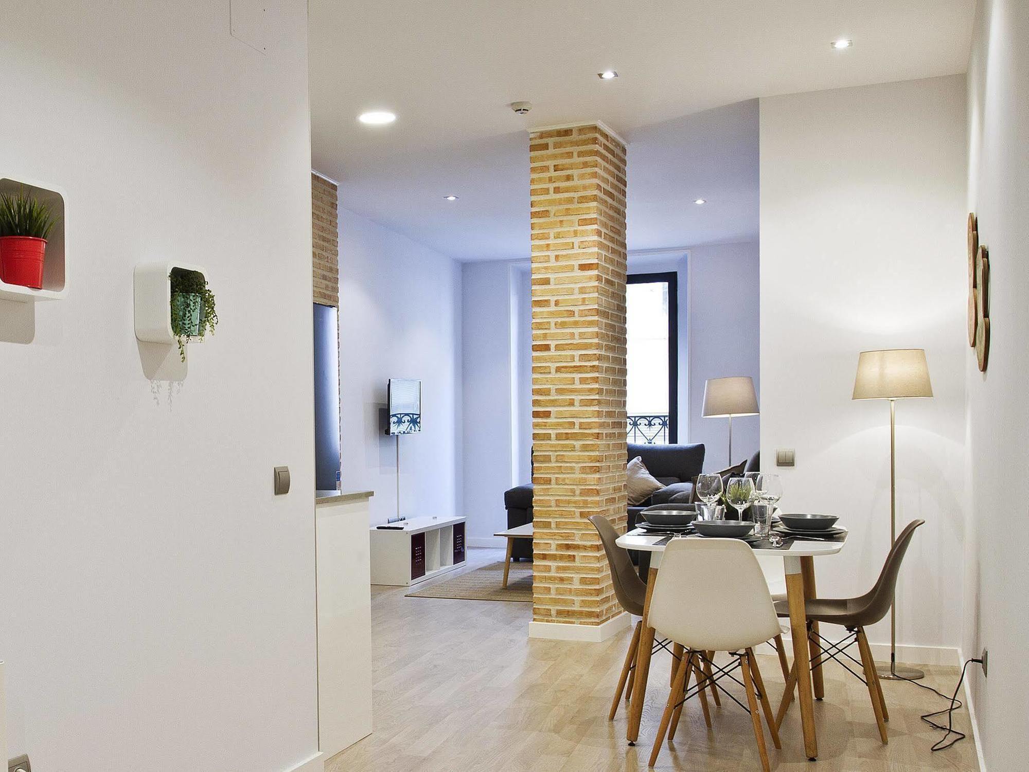 Arenal Suites Puerta Del Sol Madrid Ngoại thất bức ảnh